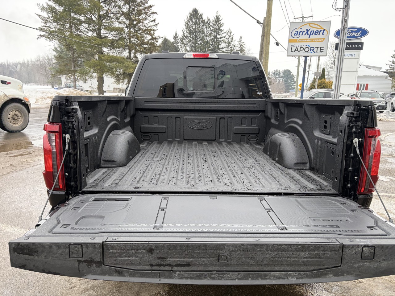 2026 Ford F-150 - Image 10