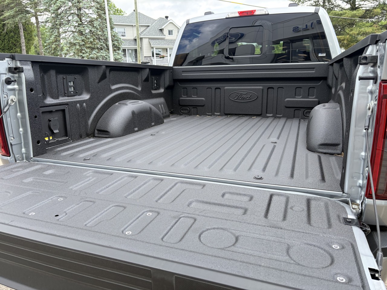 2026 Ford F-150 - Image 3