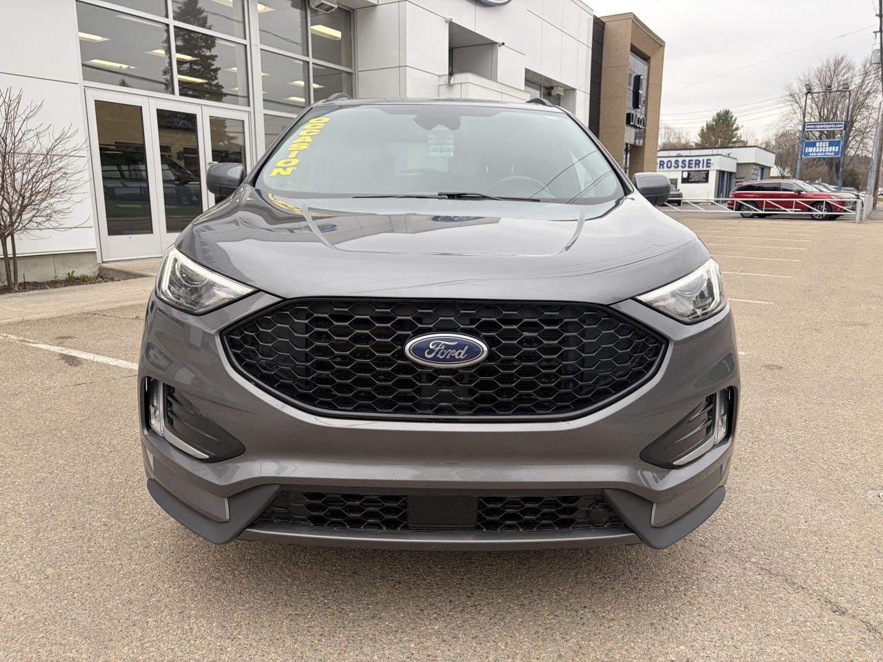 2022 Ford Edge - Image 10
