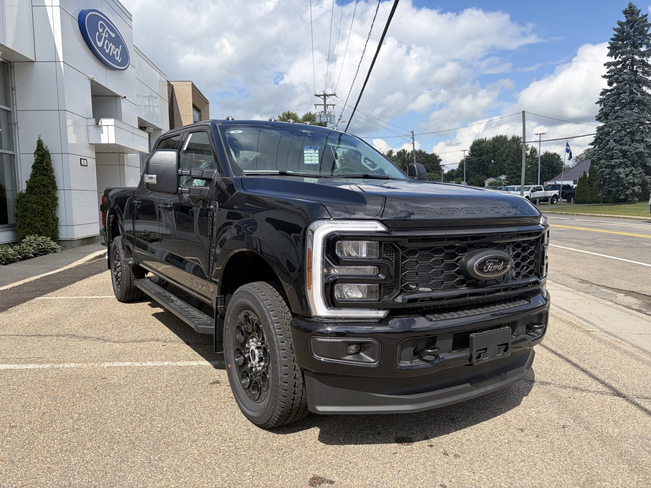 2026 Ford F-250 Super Duty - Image 8