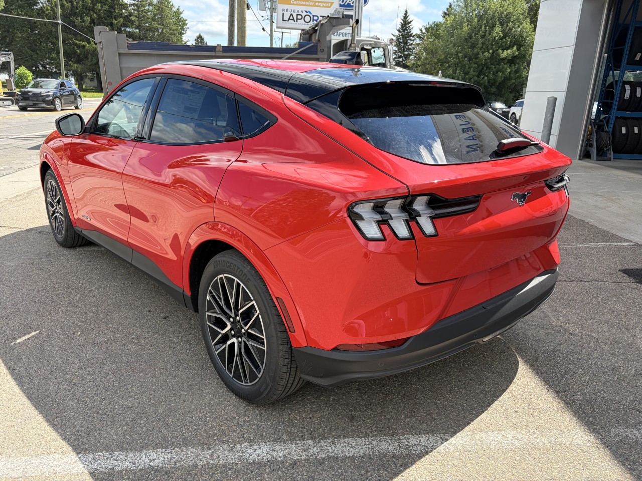 2026 Ford Mustang Mach-E - Image 5