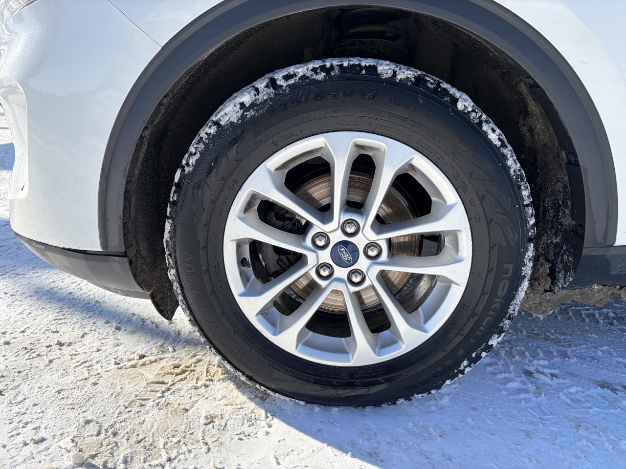 2020 Ford Escape - Image 2