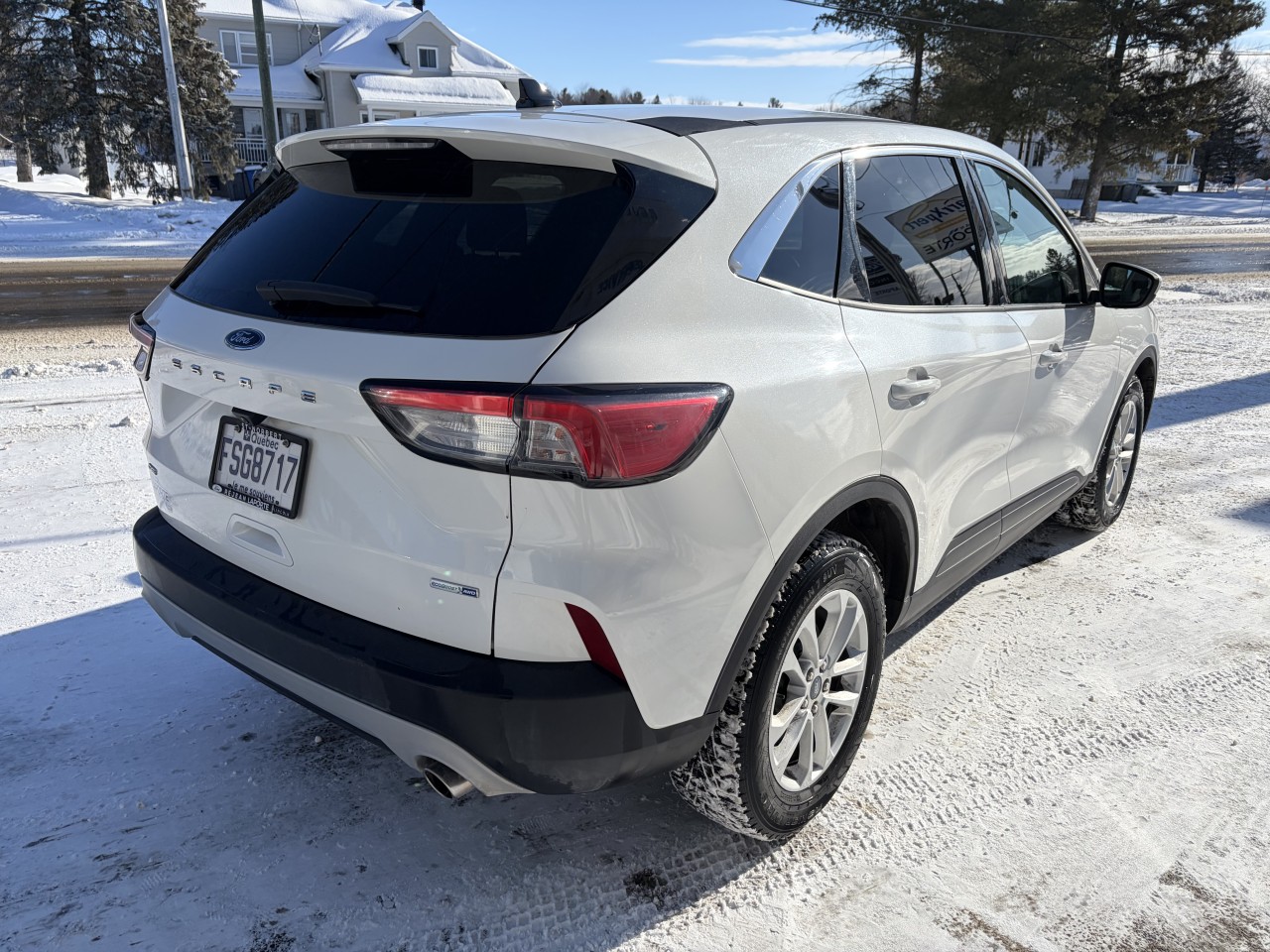 2020 Ford Escape - Image 10