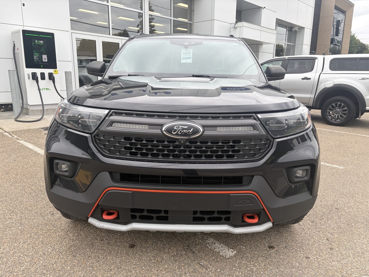 2022 Ford Explorer - Image 8