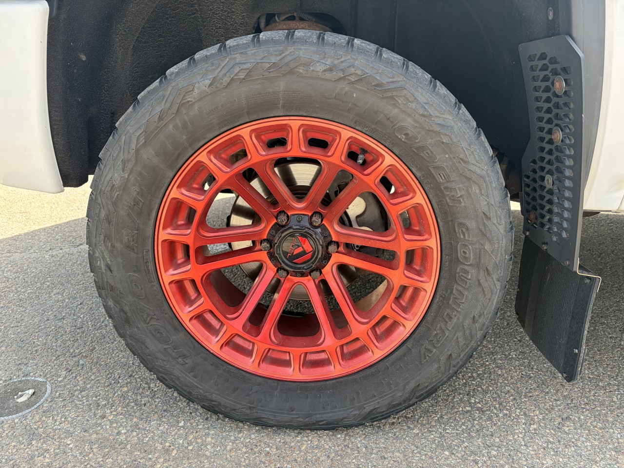 2017 GMC Sierra 1500 - Image 2