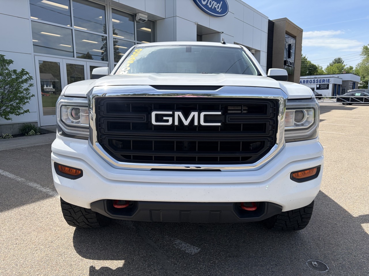 2017 GMC Sierra 1500 - Image 10