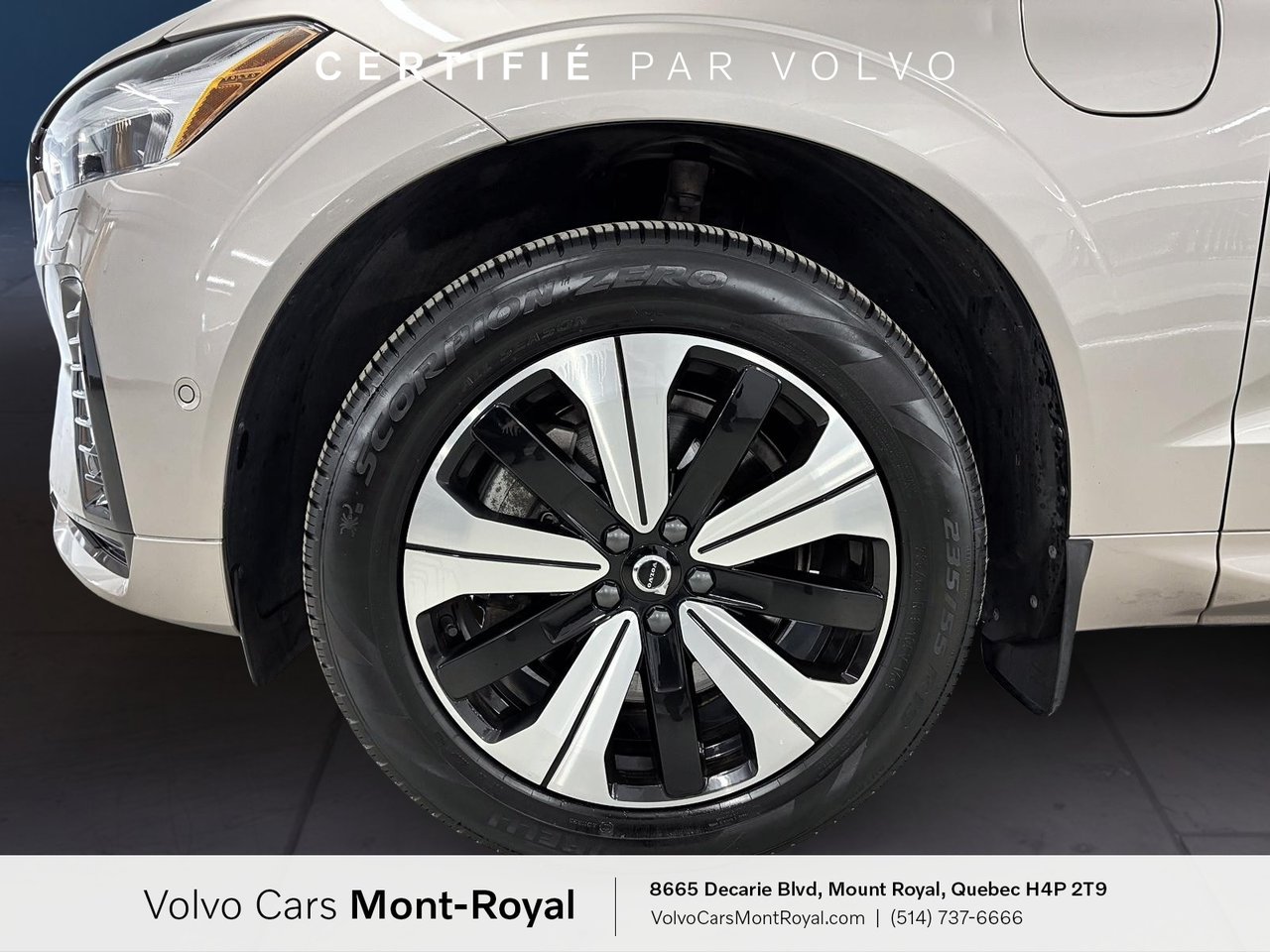 2025 Volvo XC60 Plug-In Hybrid - Image 6