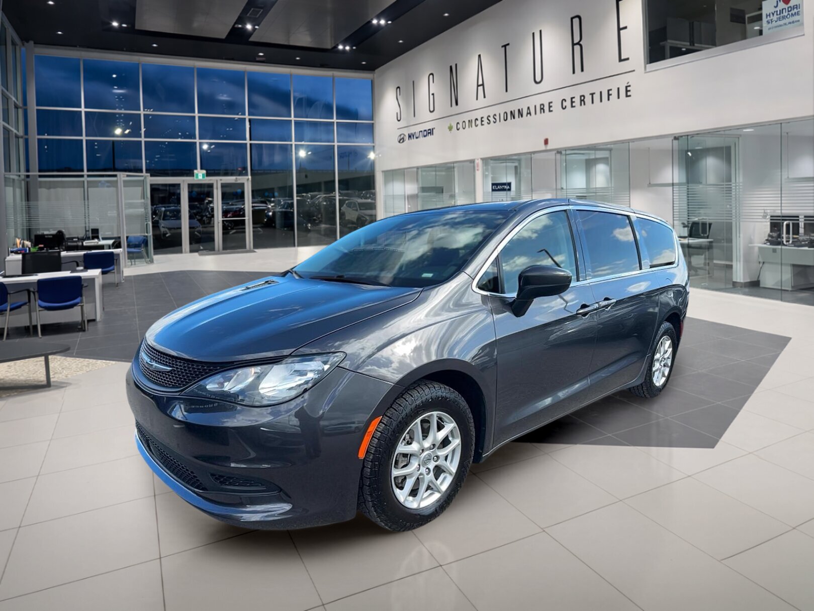 2023 Chrysler Grand Caravan