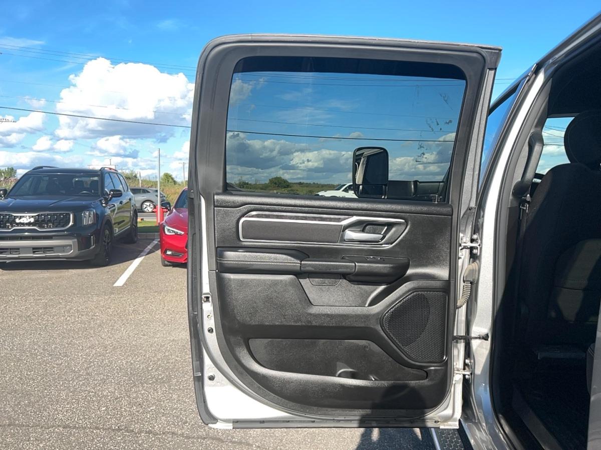 2024 RAM 1500 - Image 18