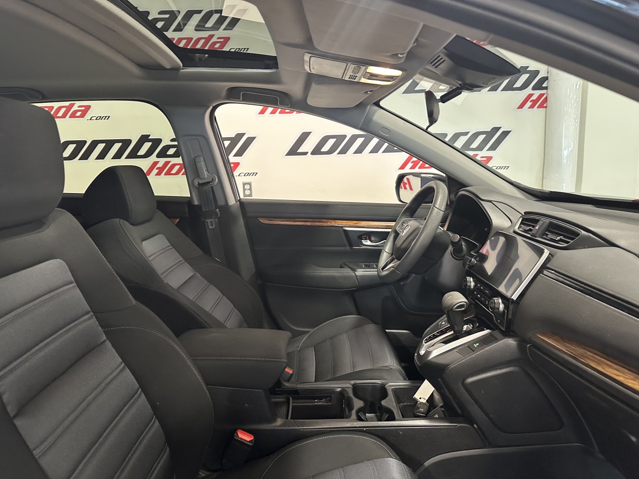 2018 Honda CR-V - Image 24