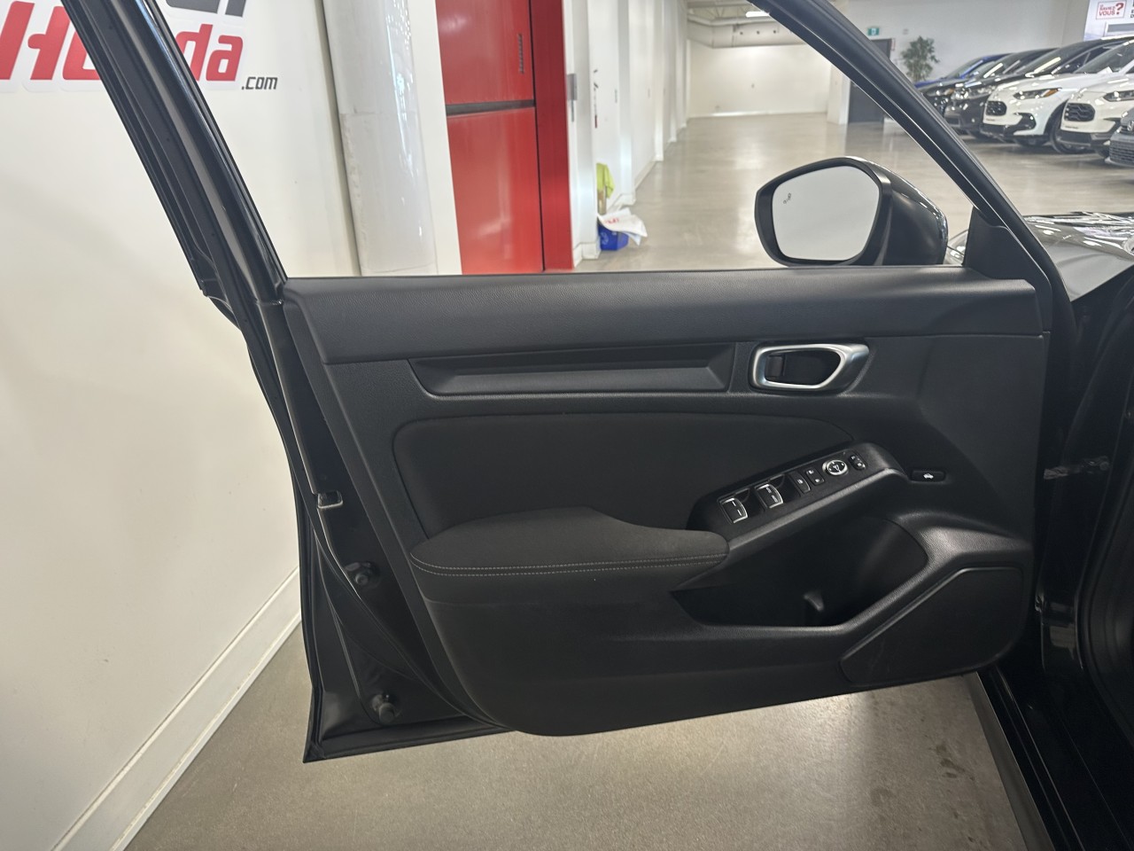 2022 Honda Civic - Image 13