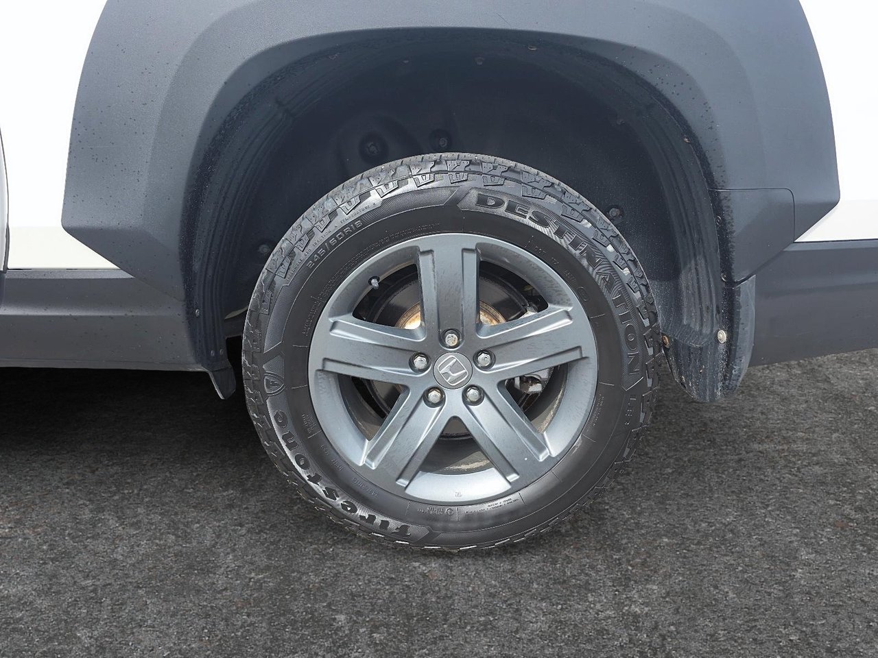 2023 Honda Ridgeline - Image 6