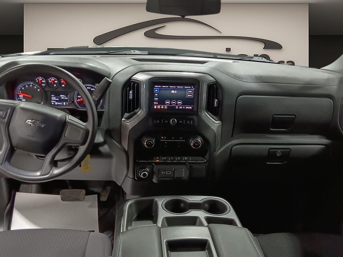 2022 Chevrolet Silverado 1500 - Image 4