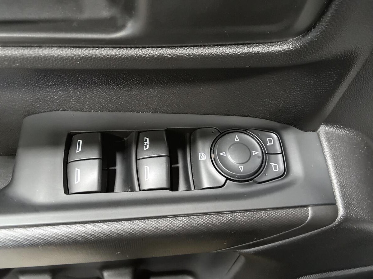 2022 Chevrolet Silverado 1500 - Image 27