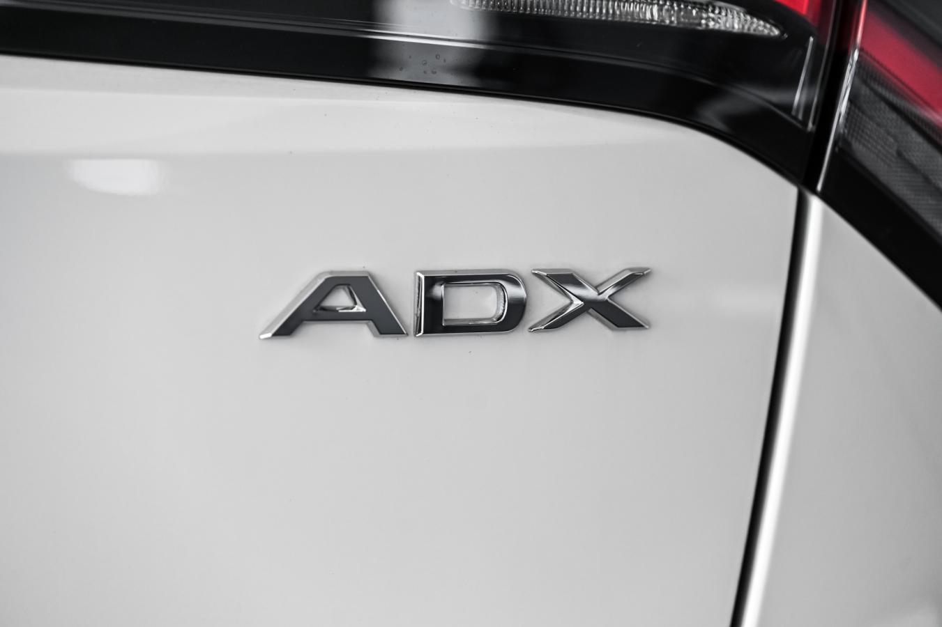 2026 Acura ADX - Image 9