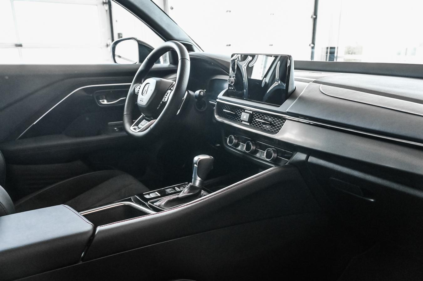 2026 Acura ADX - Image 32