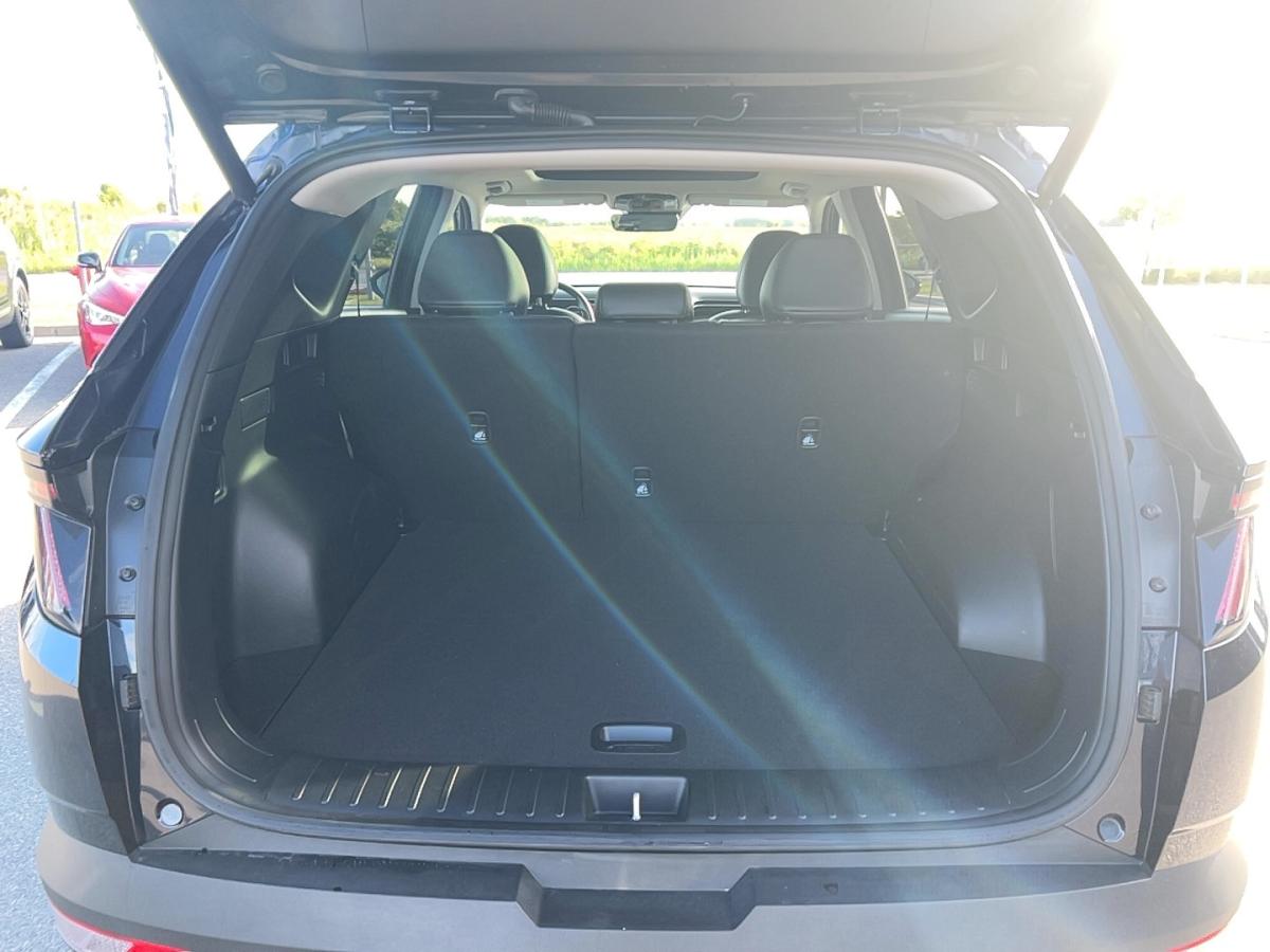 2024 Hyundai Tucson Plug-In Hybrid - Image 21
