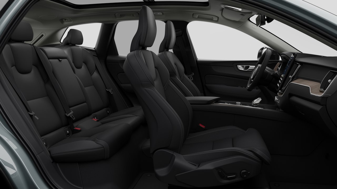 2027 Volvo XC60 Plug-in hybrid - Image 13