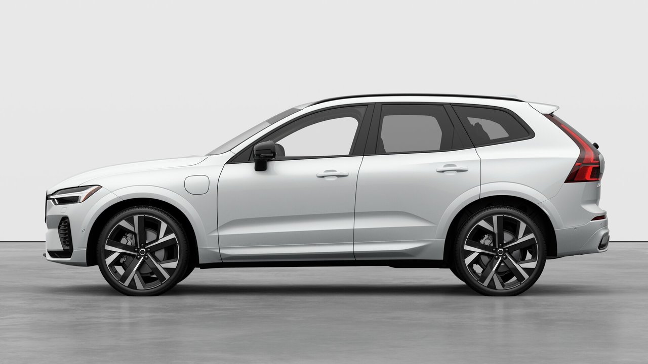 2027 Volvo XC60 Plug-in hybrid - Image 8