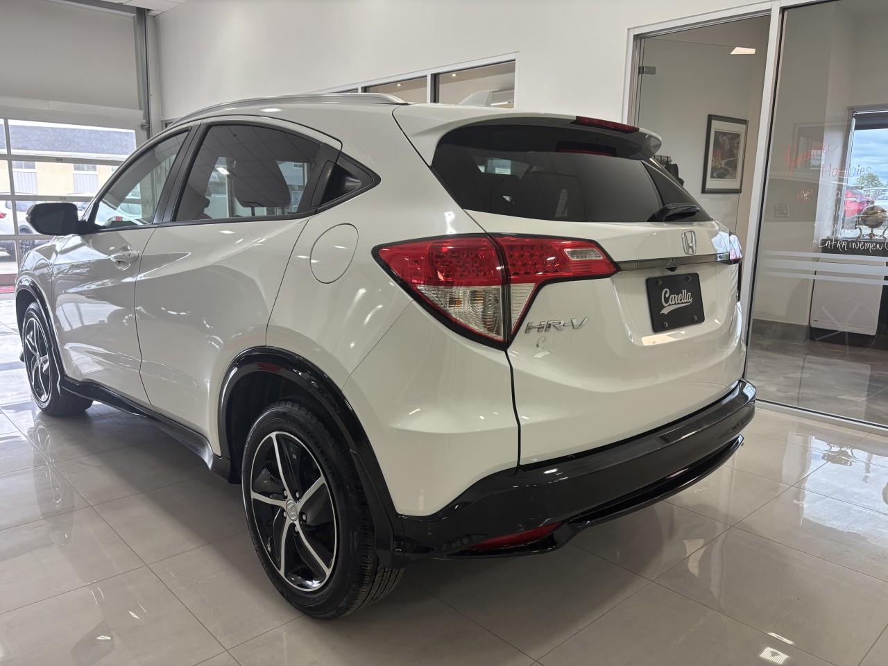 2022 Honda HR-V - Image 6