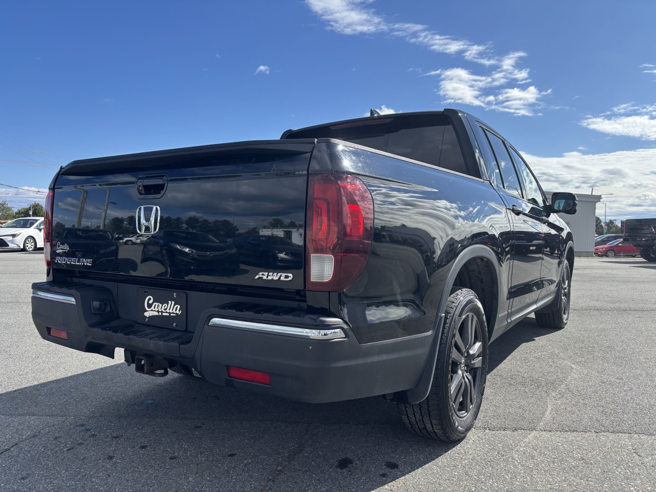 2019 Honda Ridgeline - Image 5