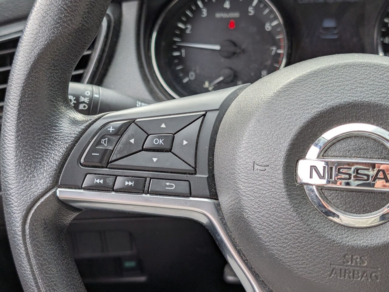 2017 Nissan Qashqai - Image 13