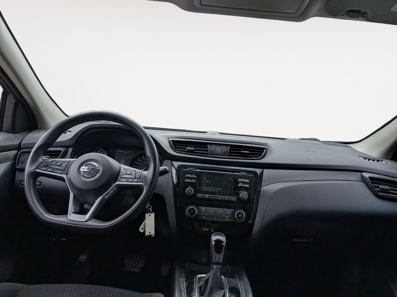 2017 Nissan Qashqai - Image 15