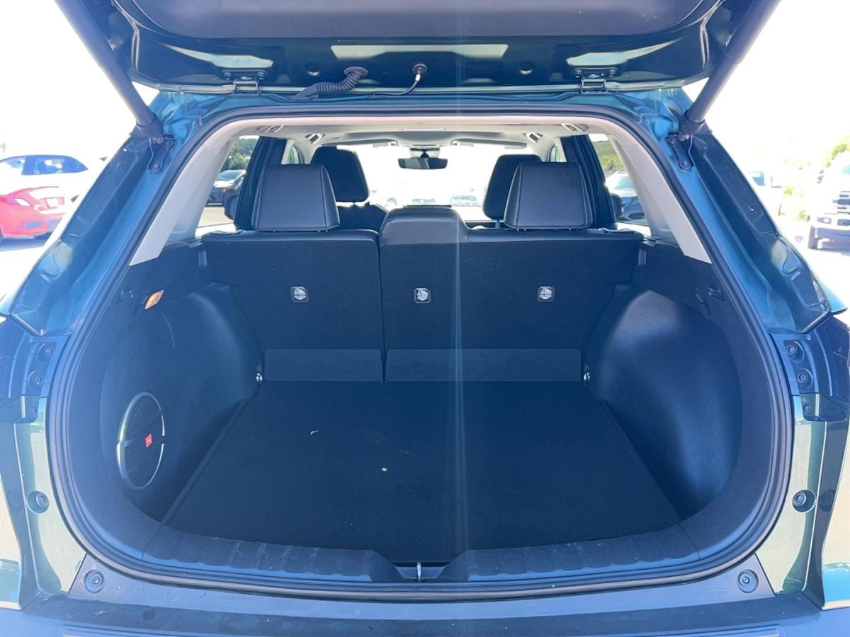 2022 Toyota Corolla Cross - Image 19