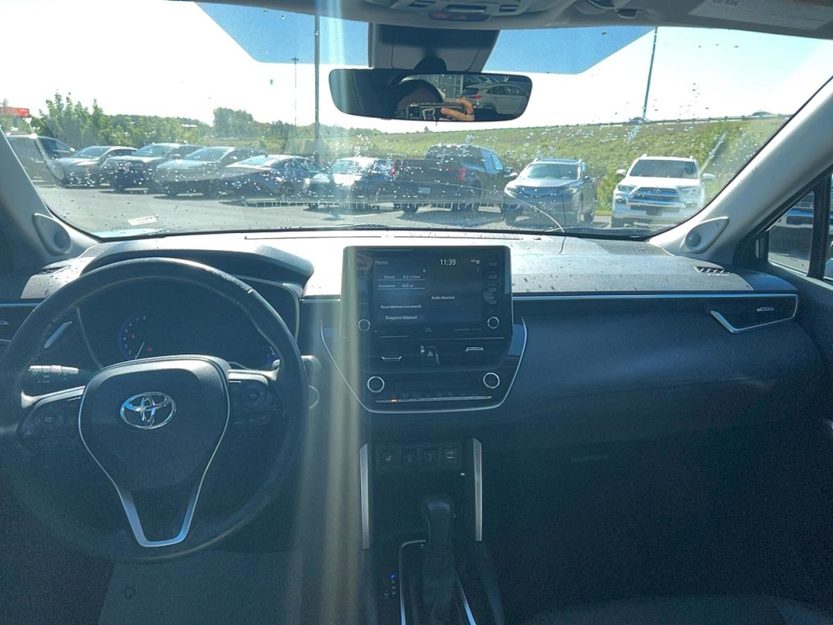 2022 Toyota Corolla Cross - Image 21