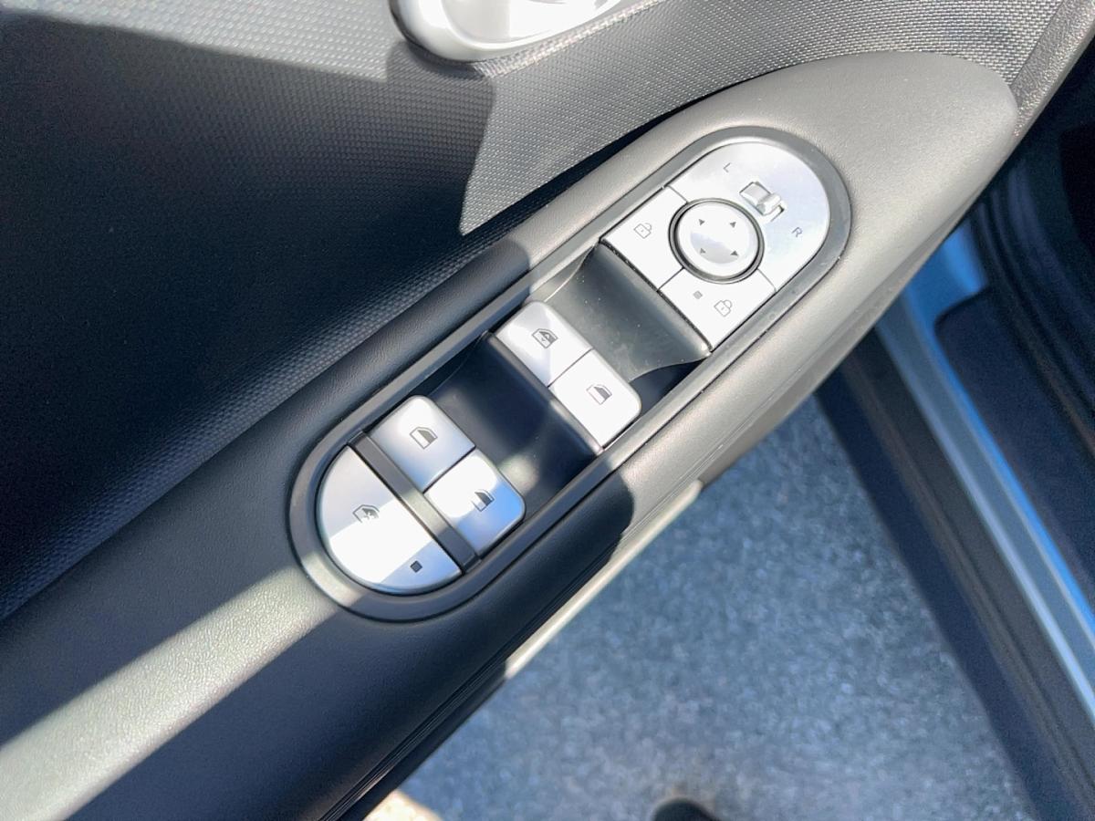 2023 Hyundai IONIQ 5 - Image 14