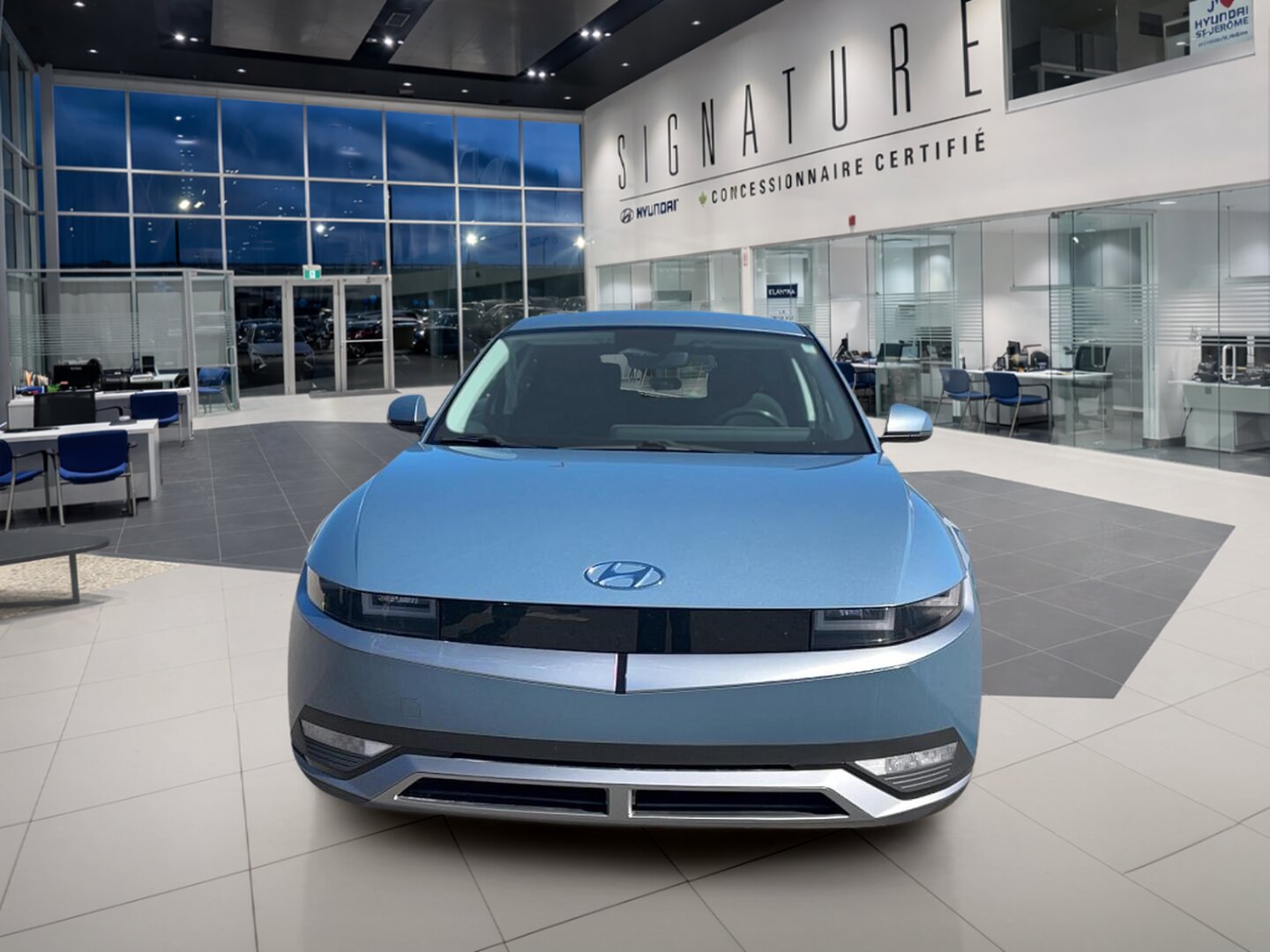 2022 Hyundai IONIQ 5 - Image 2