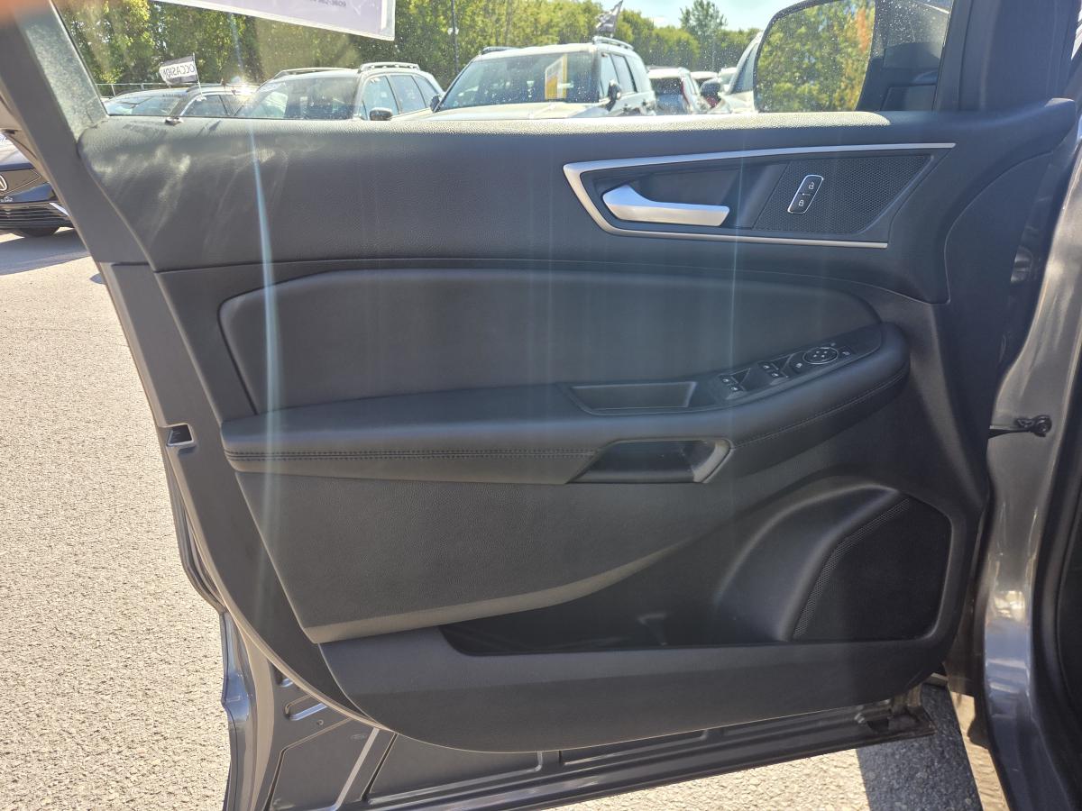 2021 Ford Edge - Image 10