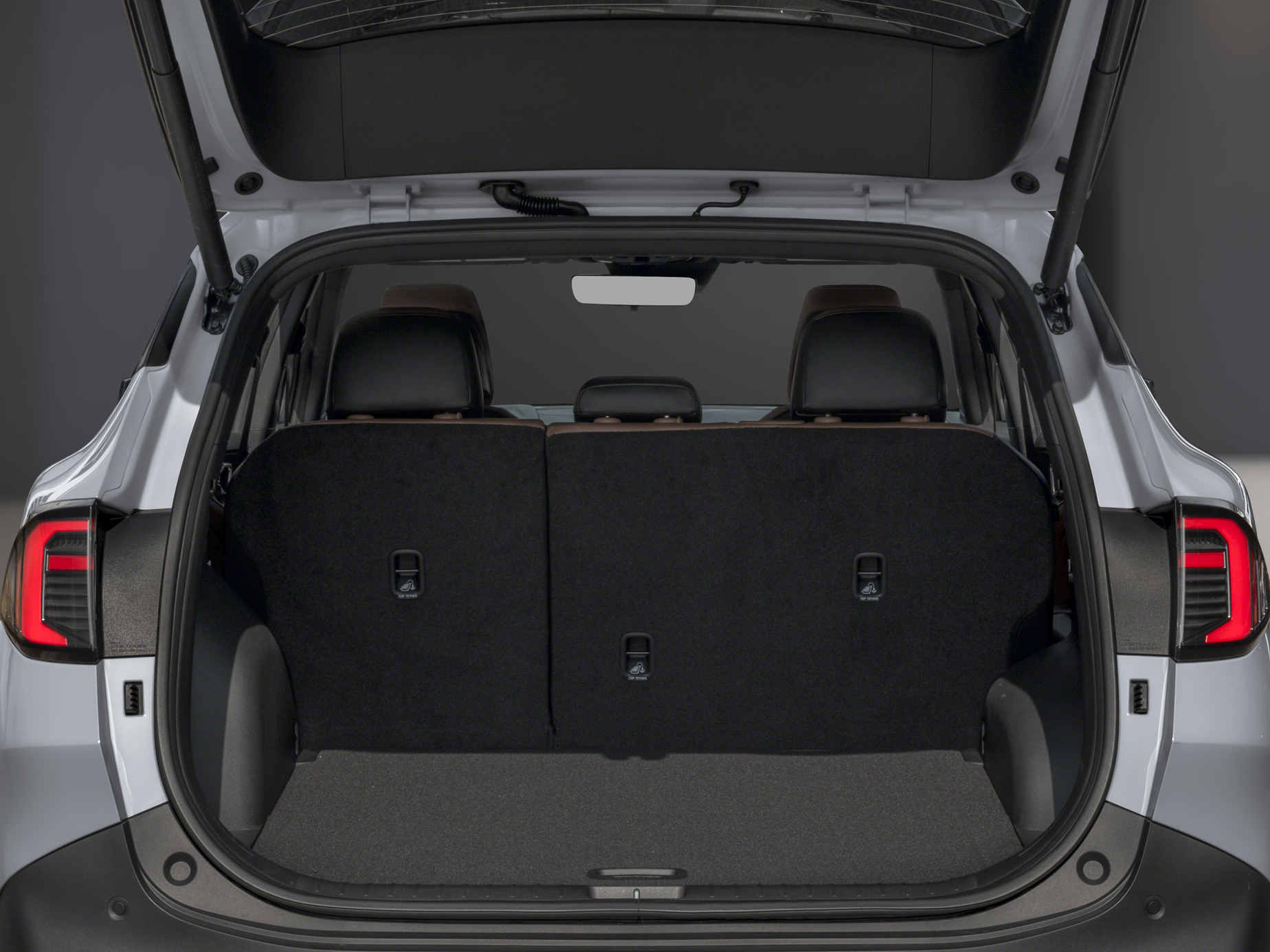 2026 Kia Sportage - Image 2