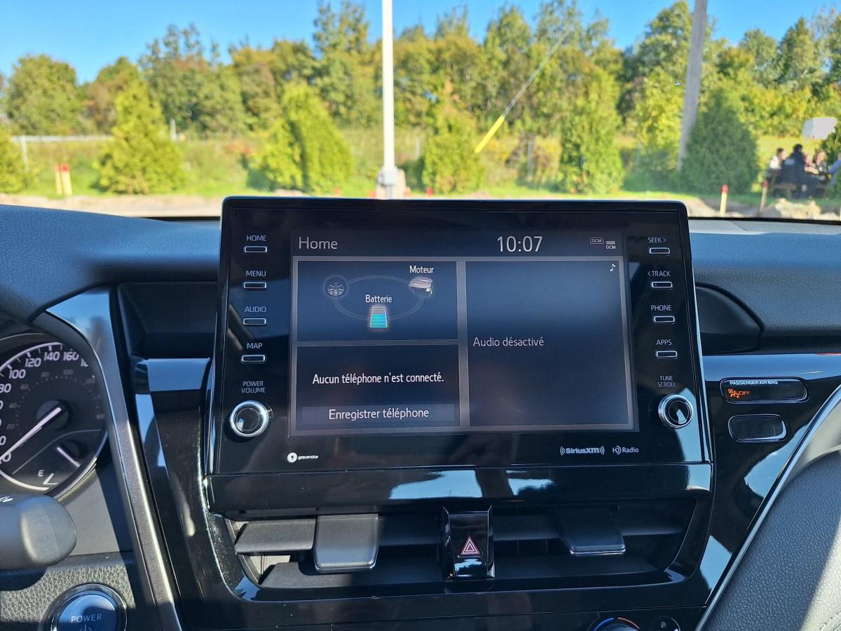 2021 Toyota Camry - Image 14