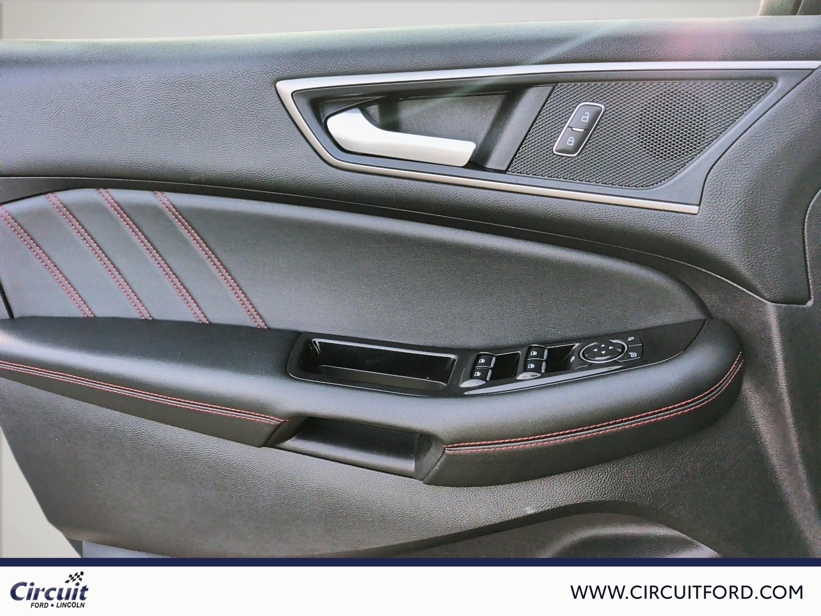 2020 Ford Edge - Image 12
