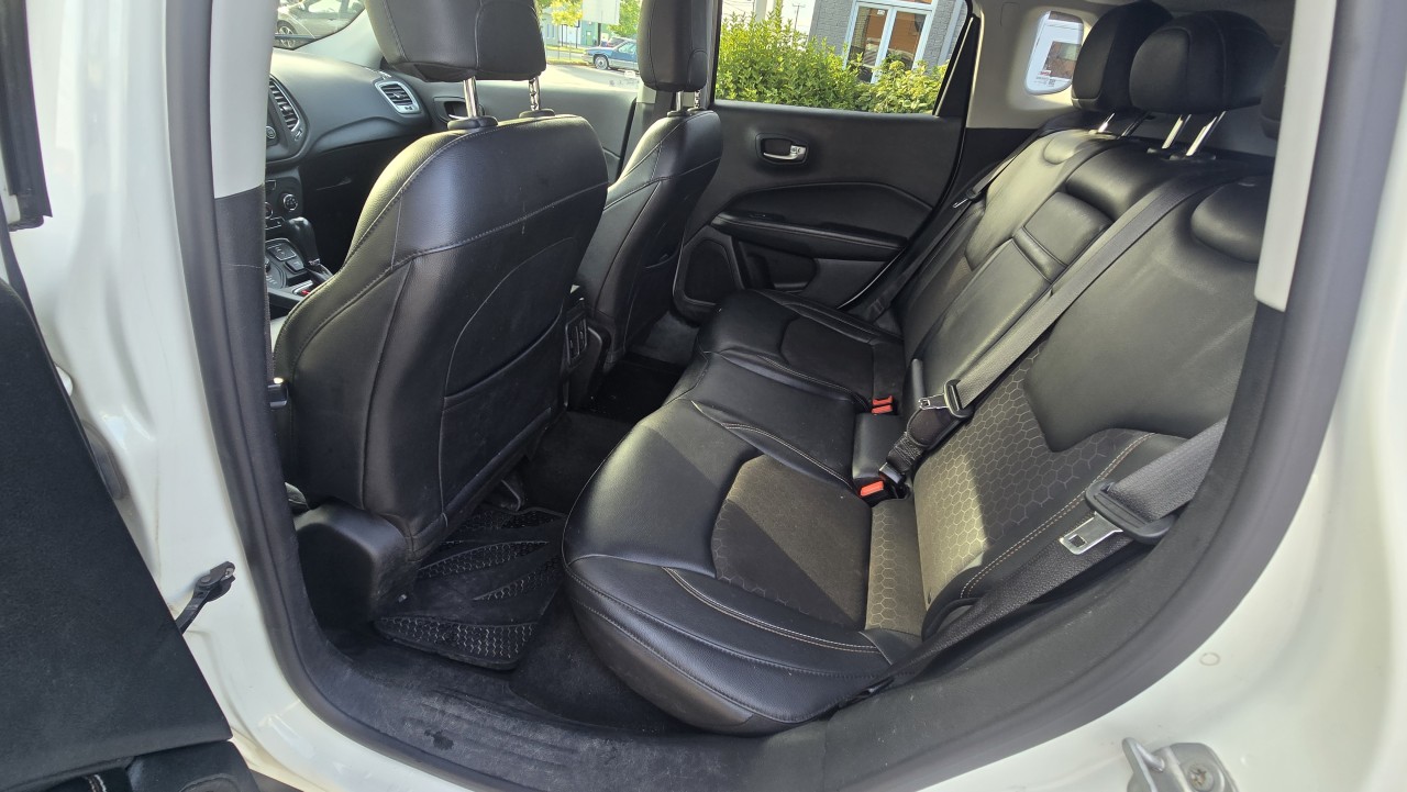2017 Jeep Compass - Image 10