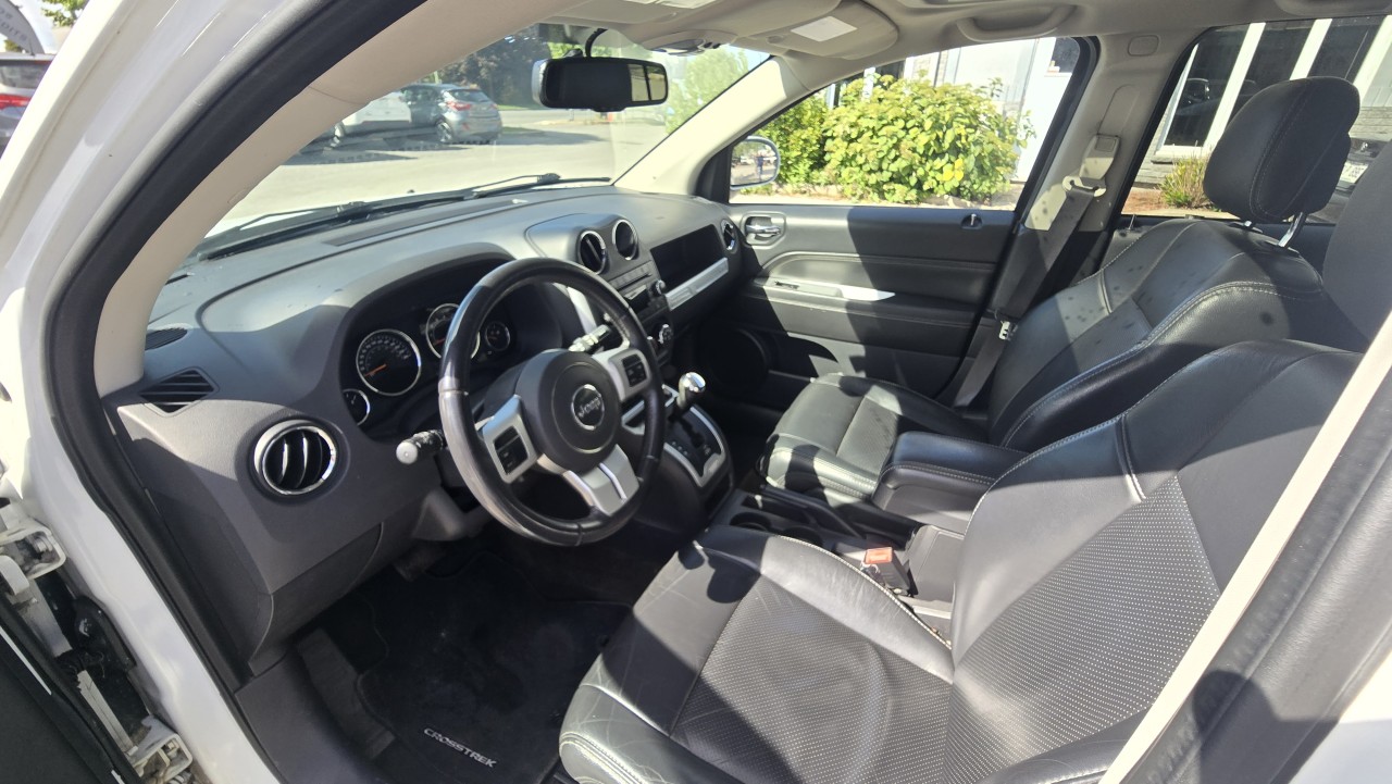 2017 Jeep Compass - Image 10