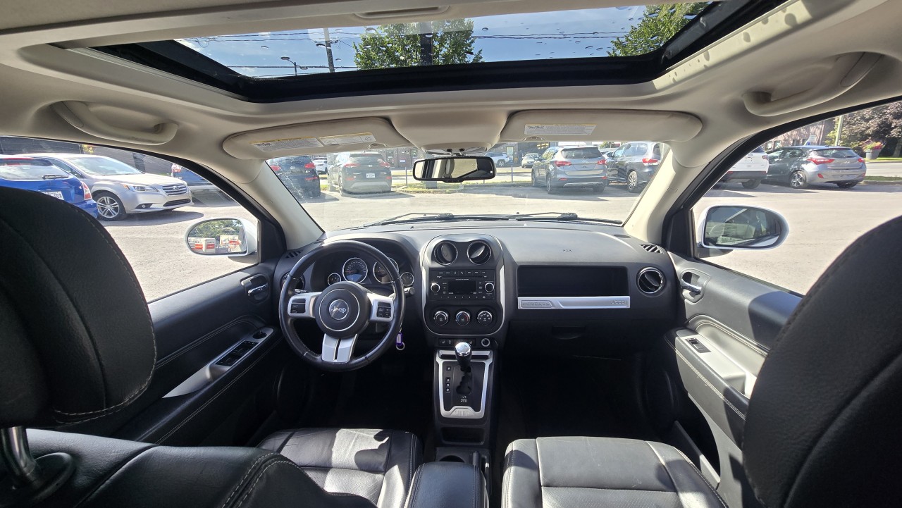 2017 Jeep Compass - Image 15