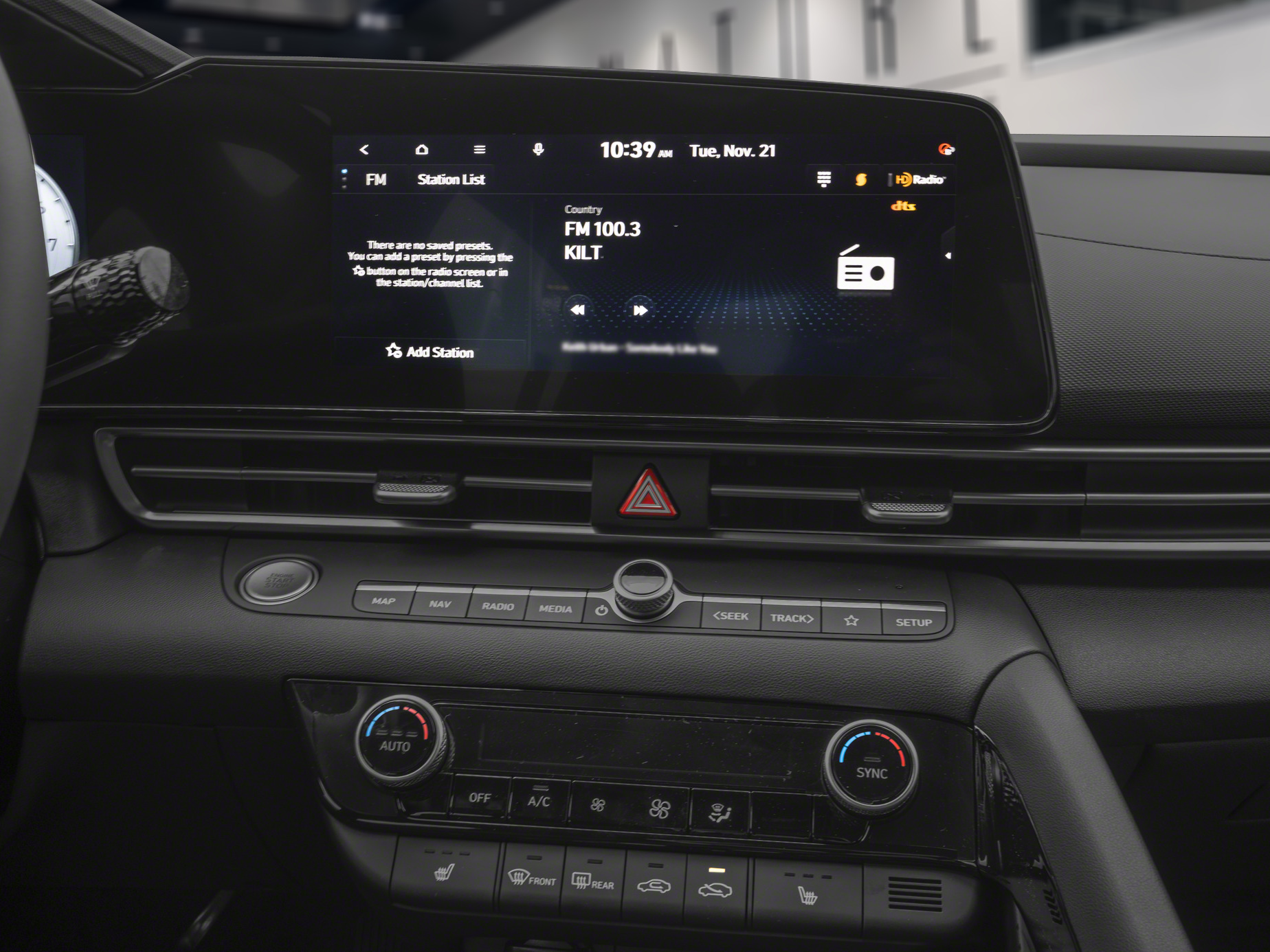 2026 Hyundai Elantra - Image 6