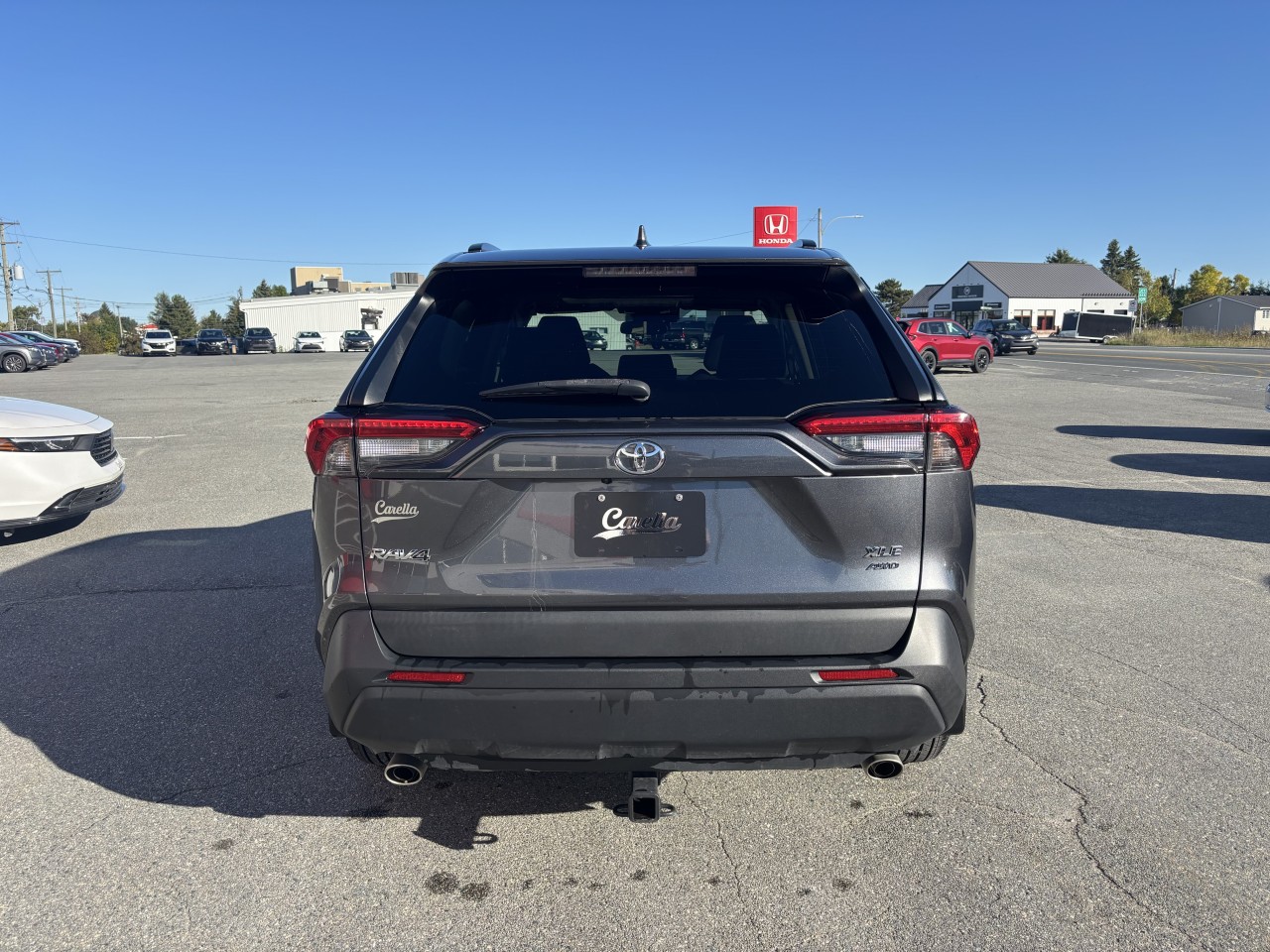 2021 Toyota RAV4 - Image 6