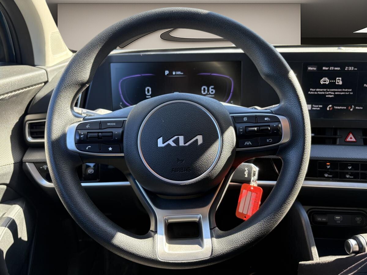 2025 Kia Sportage - Image 14