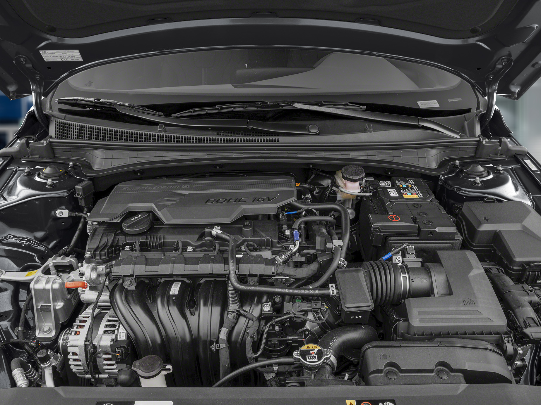 2026 Hyundai Elantra - Image 8