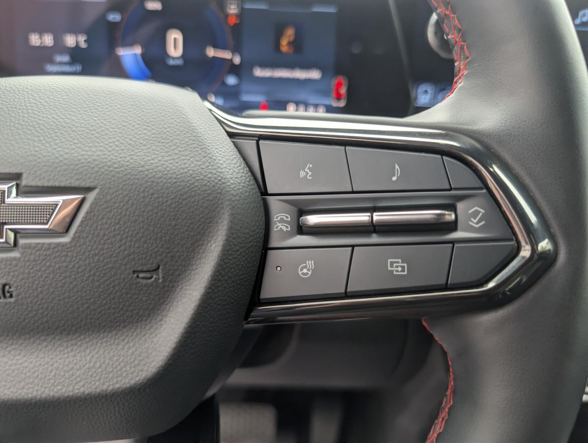 2024 Chevrolet Equinox EV - Image 9