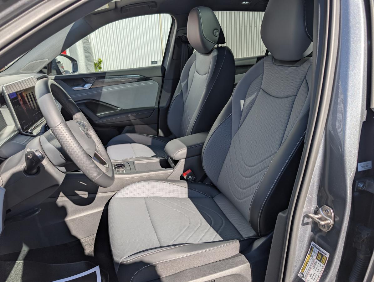 2026 Volkswagen Tiguan - Image 7