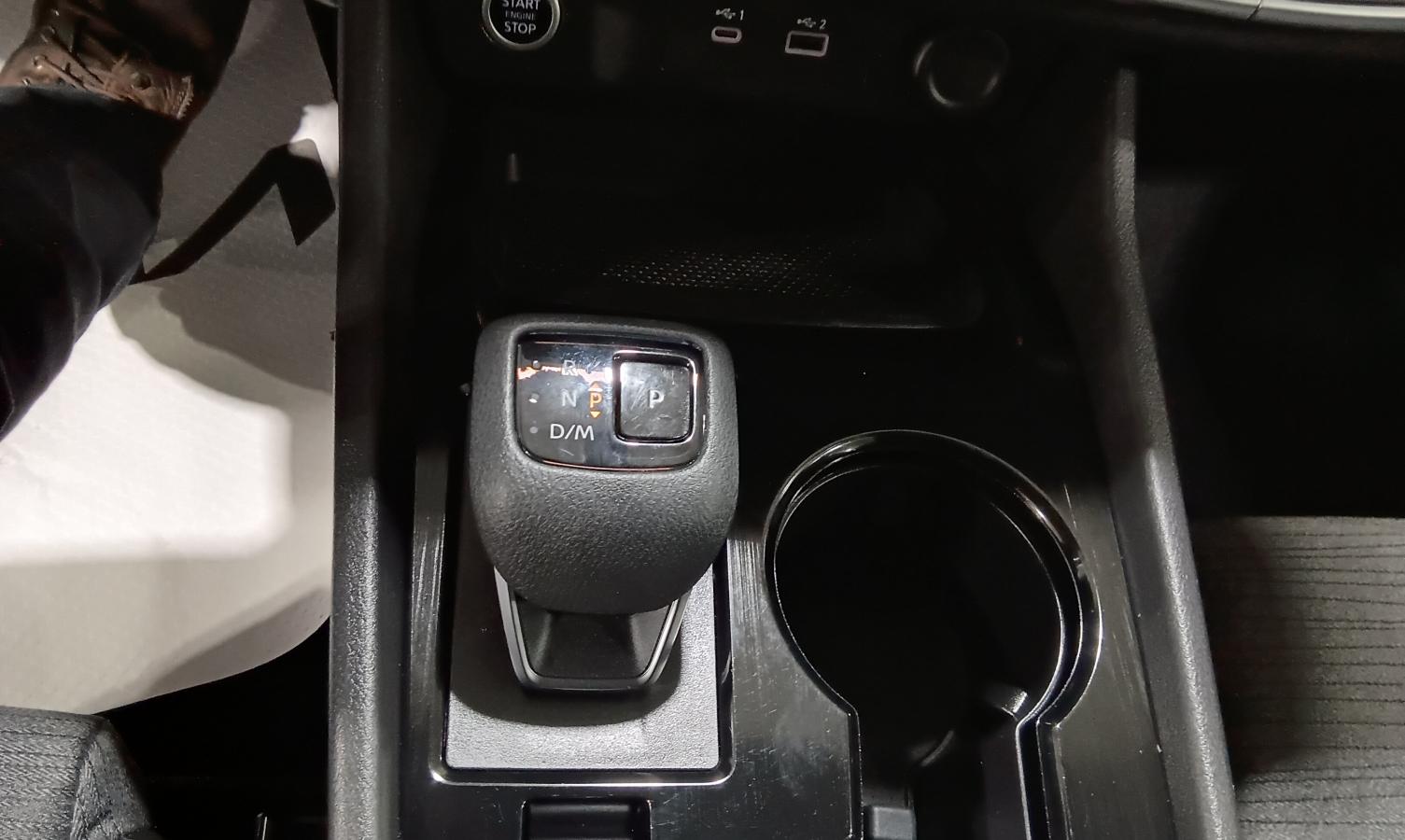 2022 Nissan Rogue - Image 20