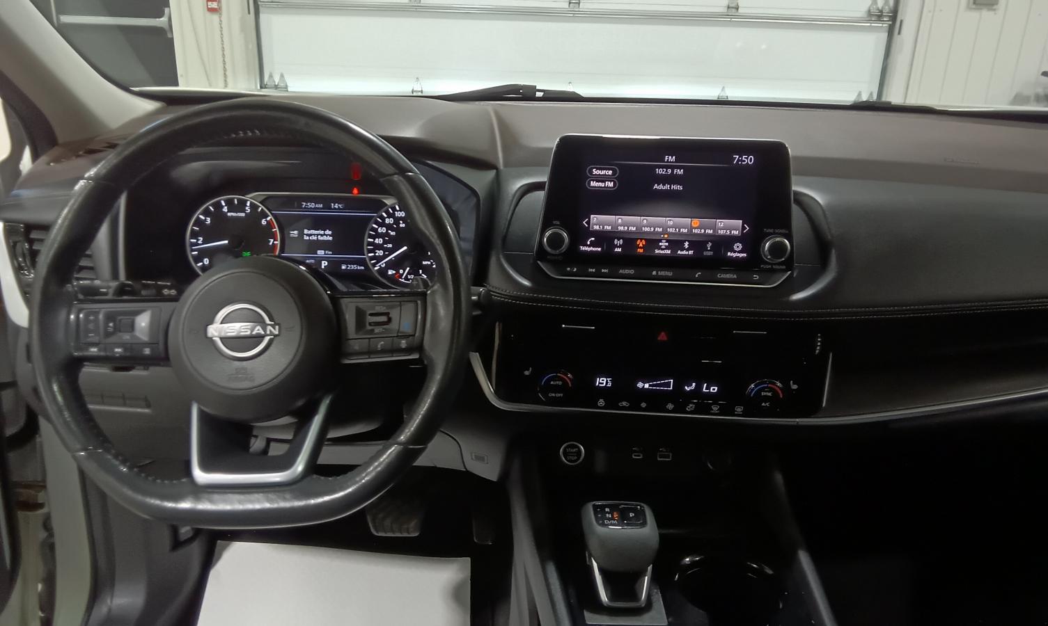 2022 Nissan Rogue - Image 22