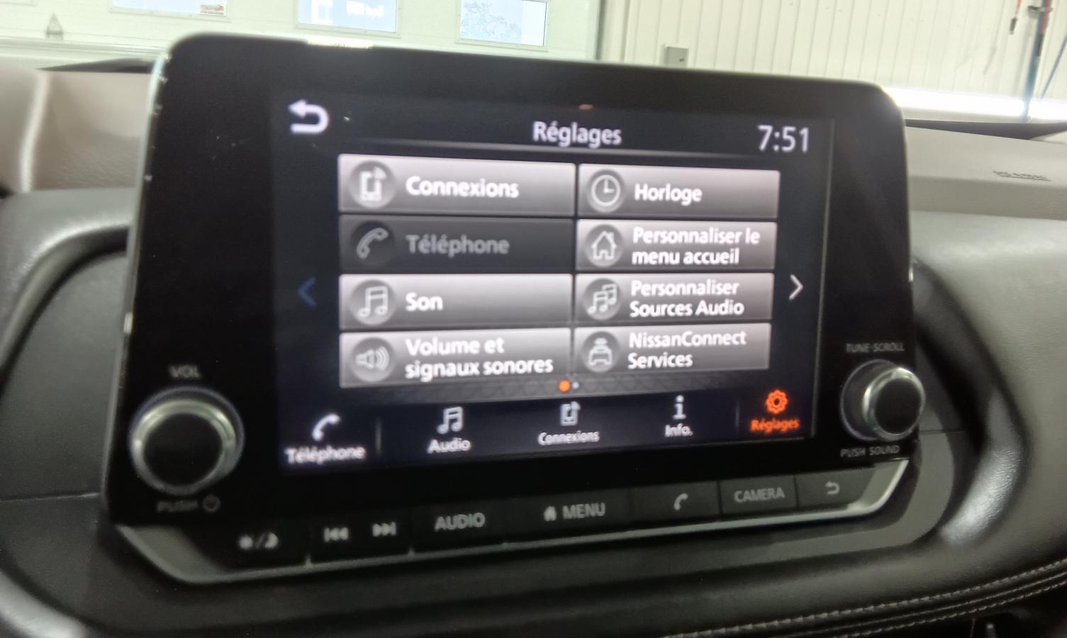 2022 Nissan Rogue - Image 31