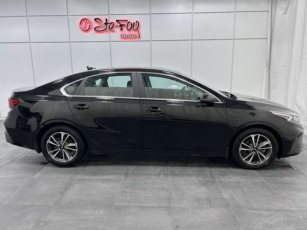 2023 Kia Forte - Image 7