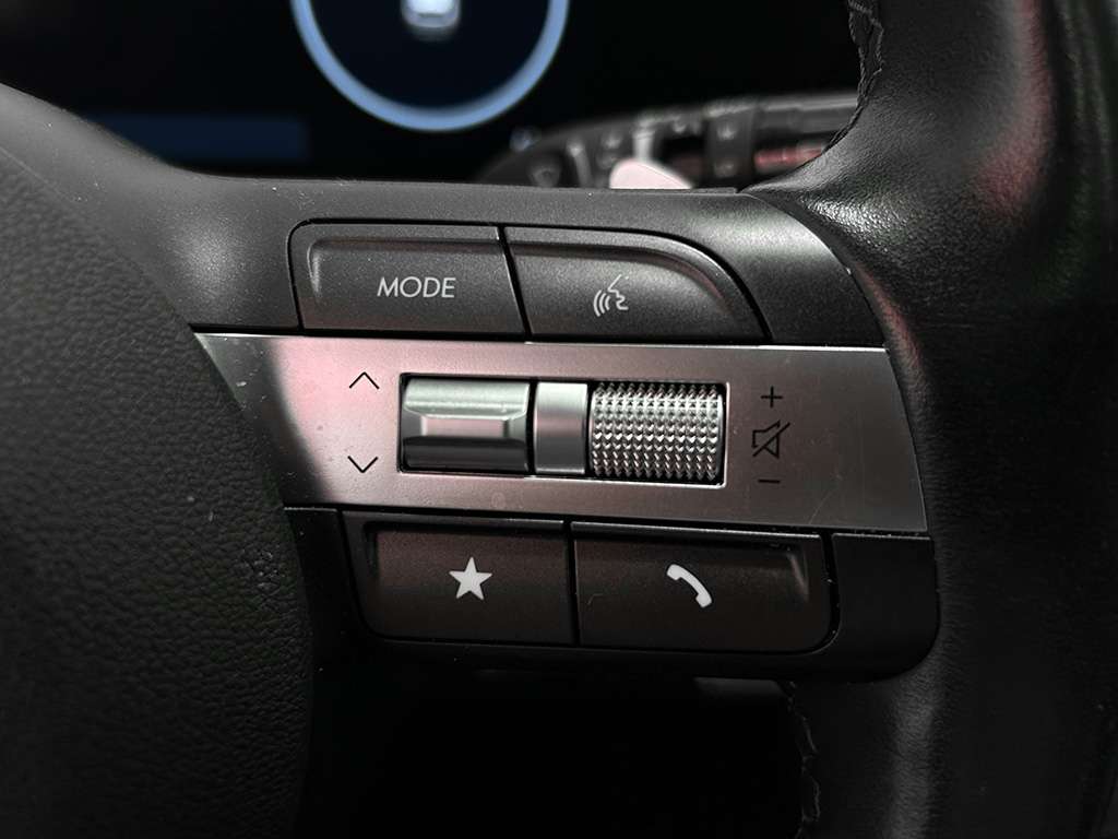 2024 Hyundai Kona EV - Image 12