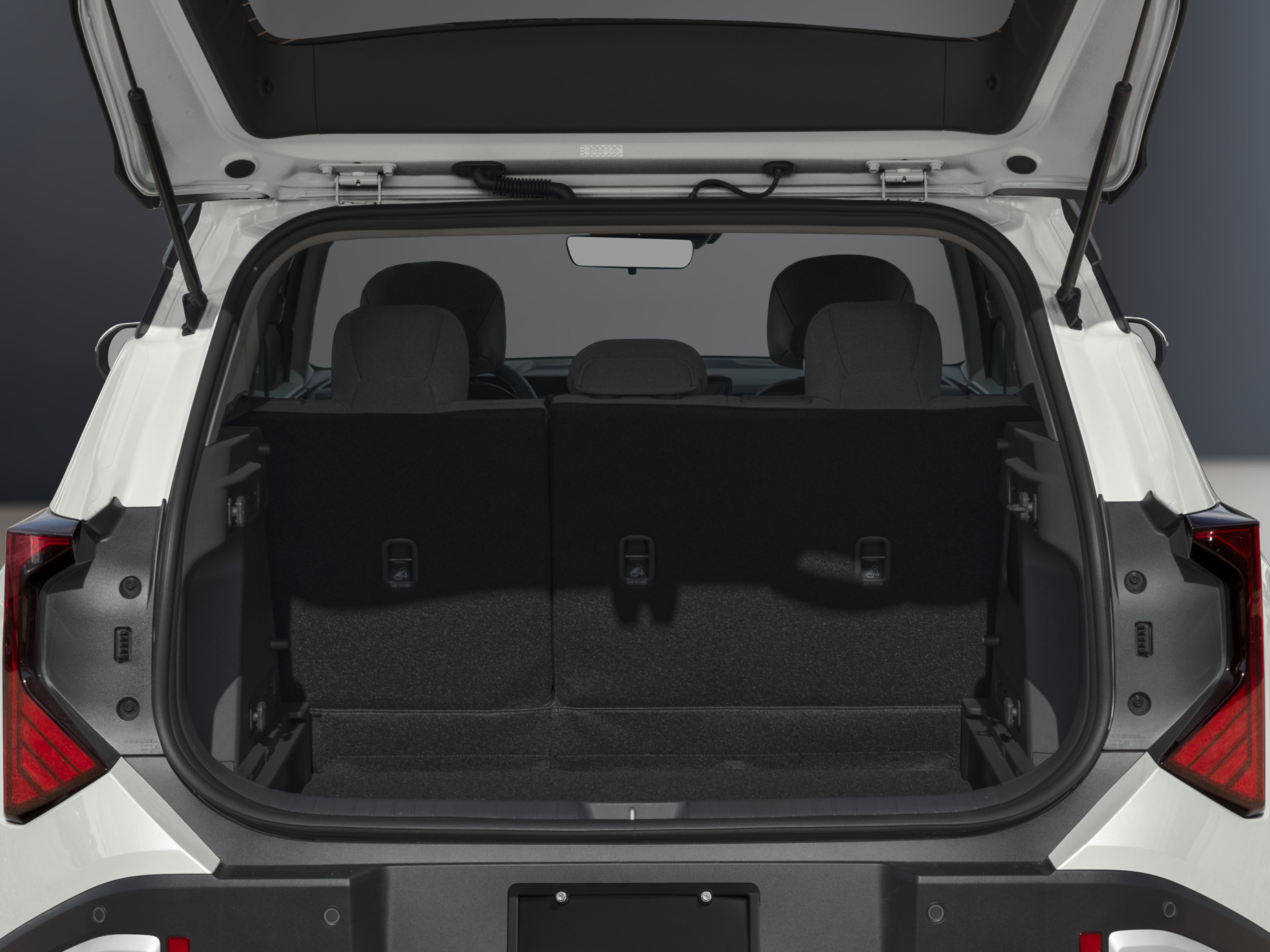 2027 Kia Seltos - Image 7
